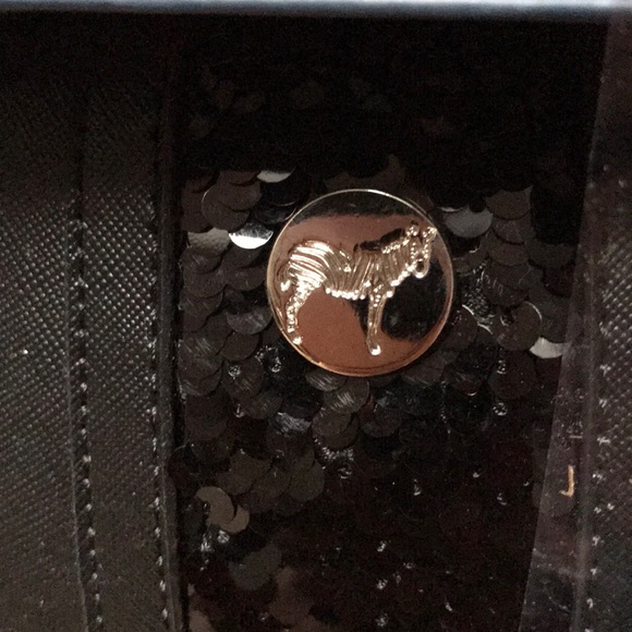 NWT Makeup Bag - Picture 2 of 4